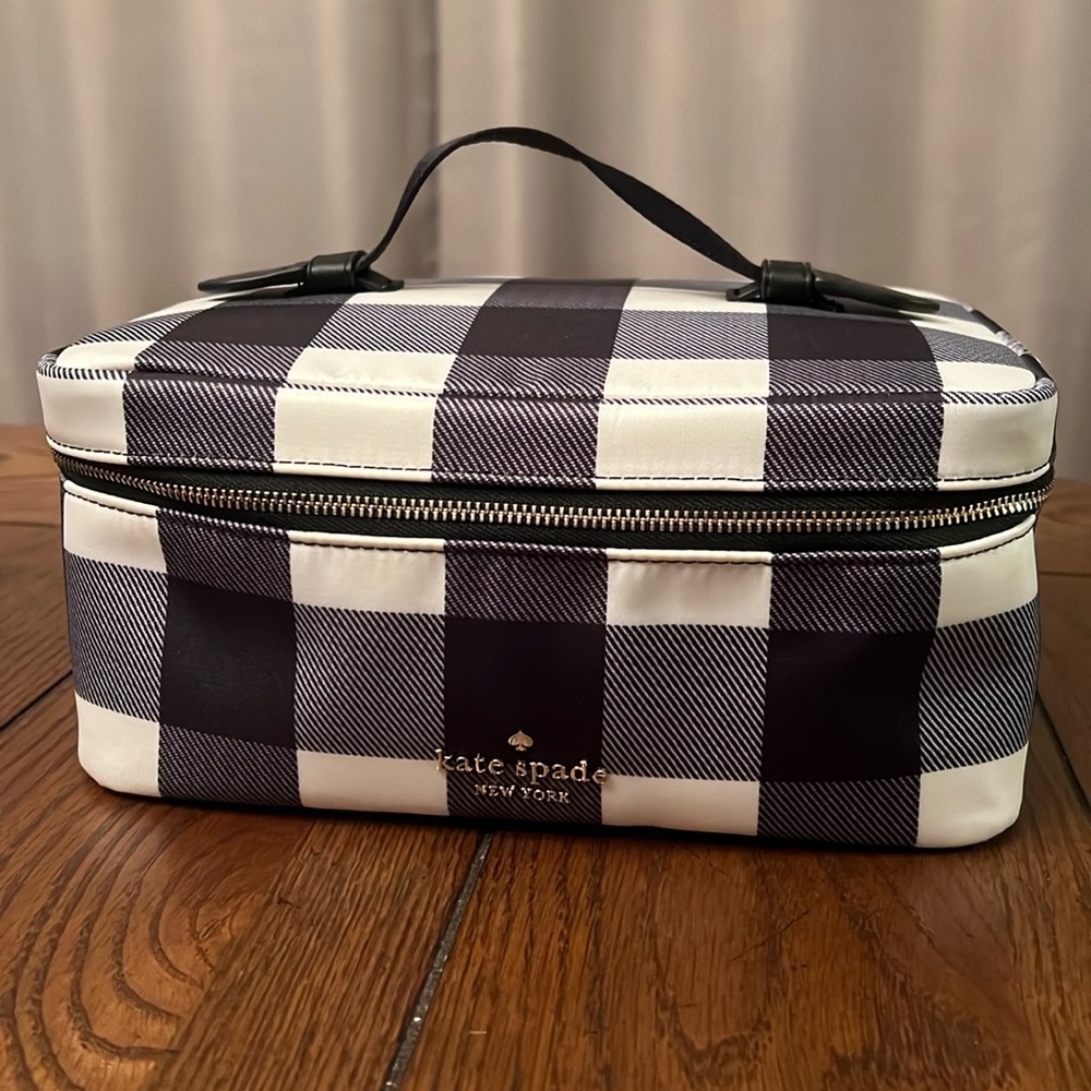 NEW!!! Kate Spade Travel Cosmetic Case/Bag in Black and White Buffalo Print!